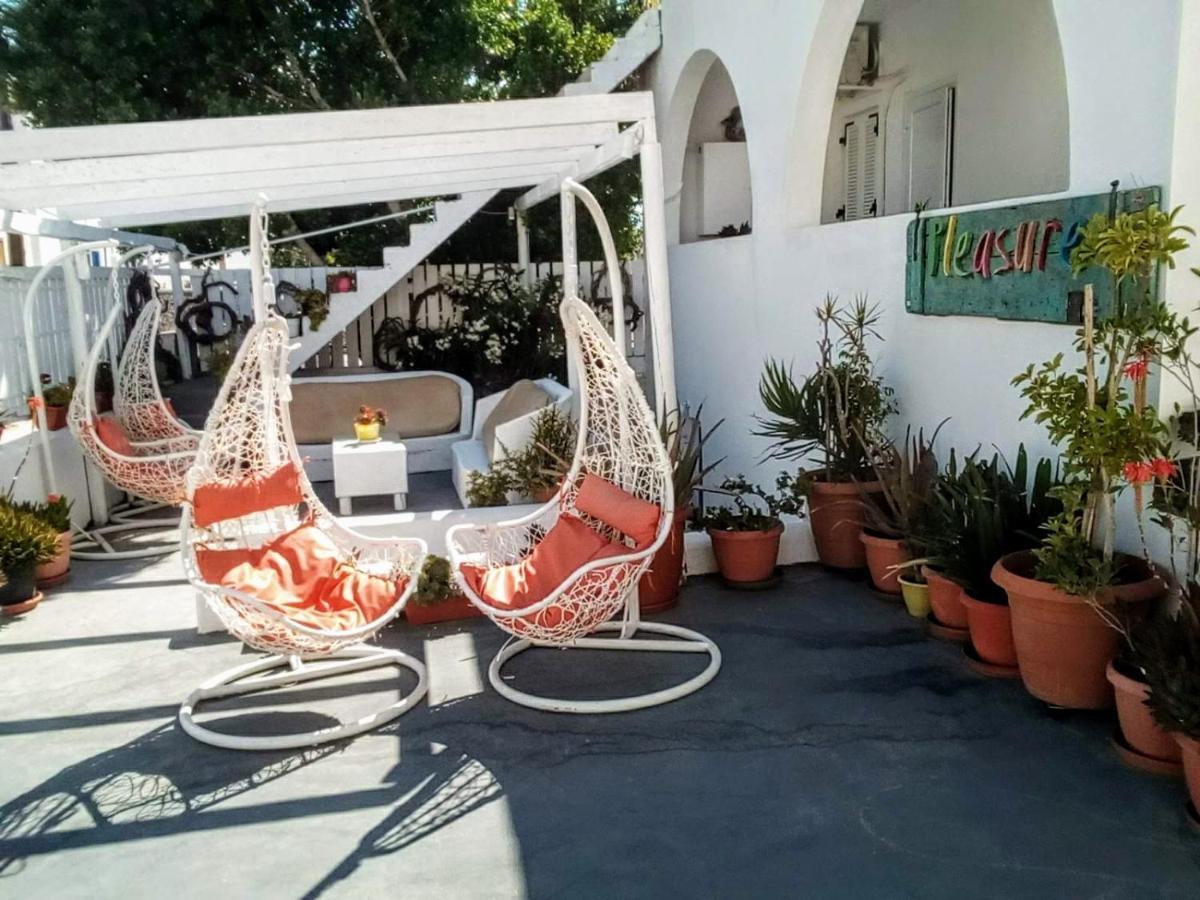 Pleasure Seaside Rooms Perissa  Bagian luar foto