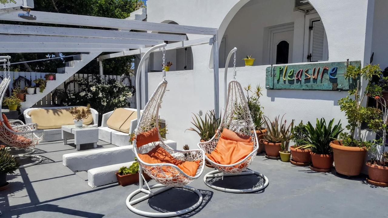 Pleasure Seaside Rooms Perissa  Bagian luar foto