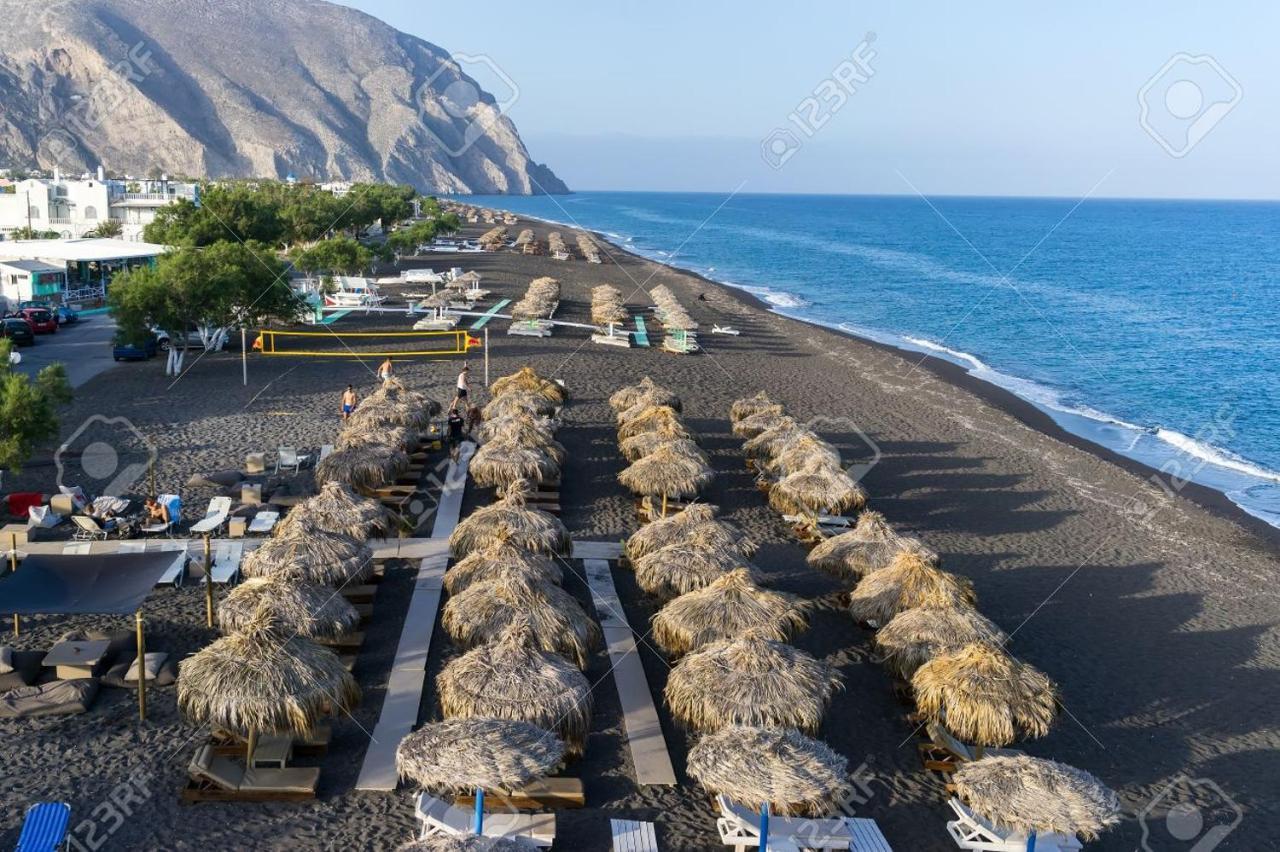 Pleasure Seaside Rooms Perissa  Bagian luar foto