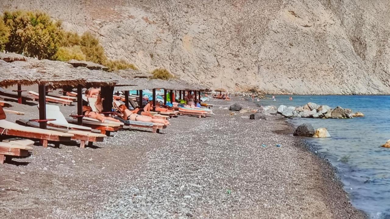 Pleasure Seaside Rooms Perissa  Bagian luar foto