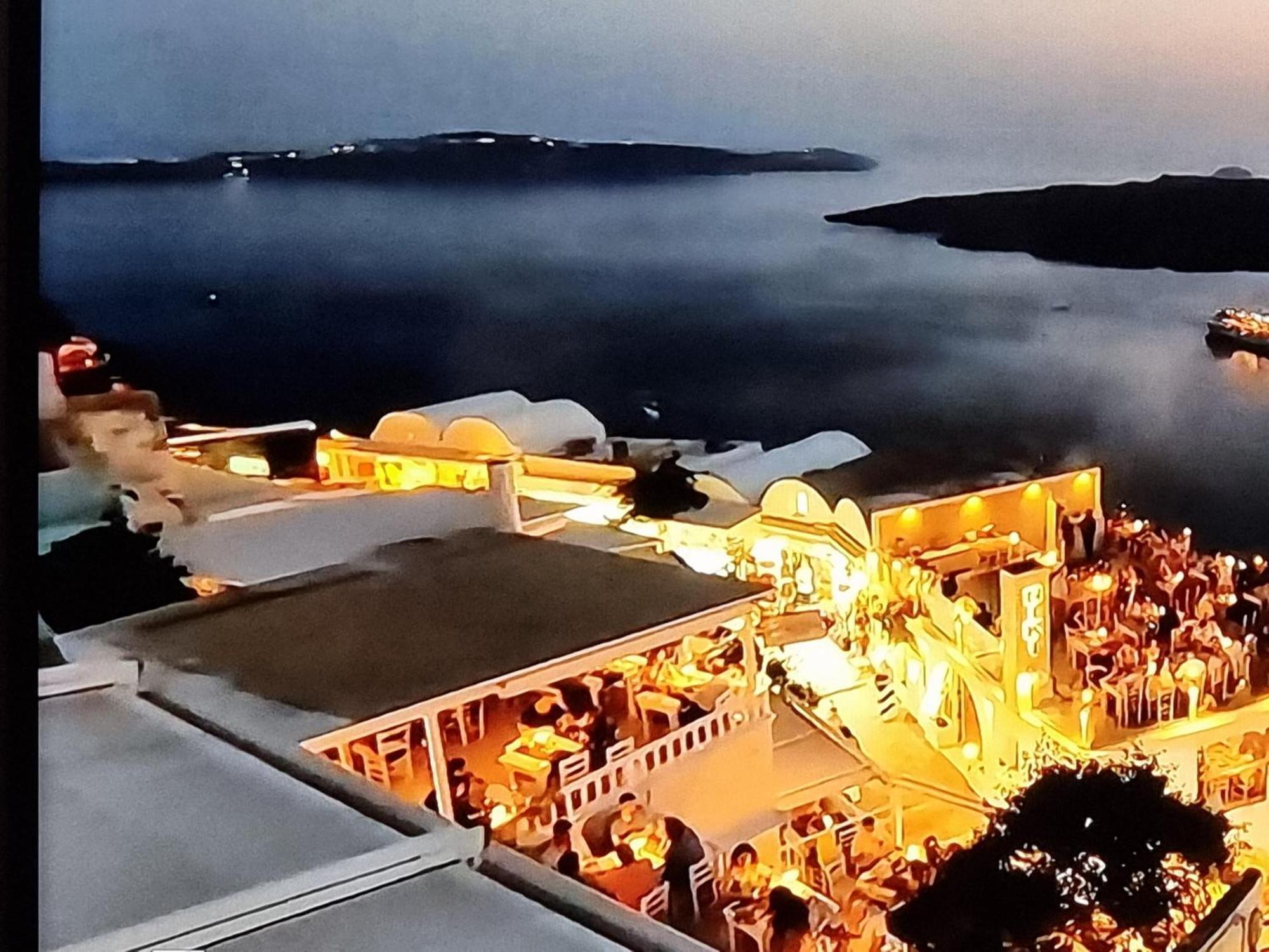 Pleasure Seaside Rooms Perissa  Bagian luar foto