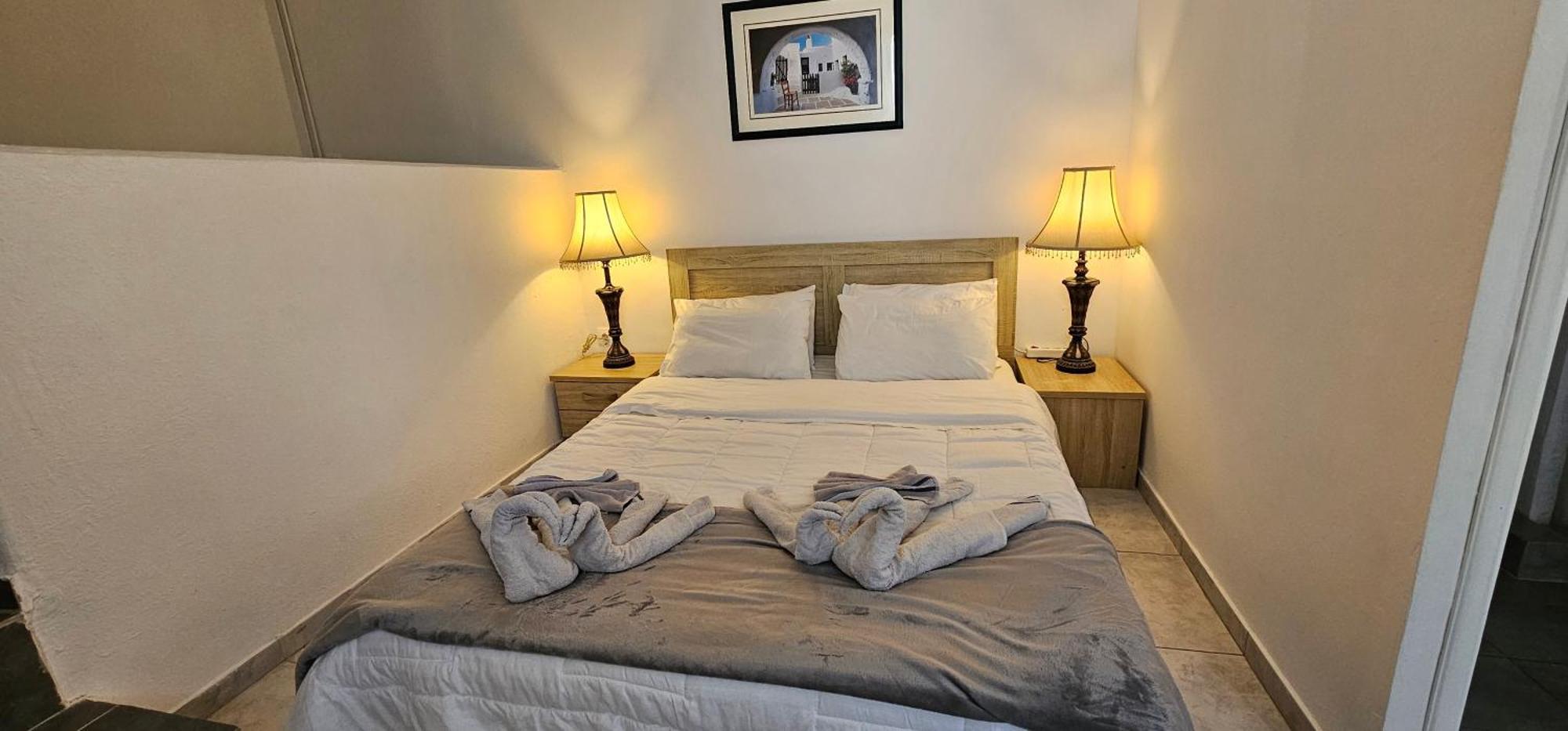 Pleasure Seaside Rooms Perissa  Bagian luar foto